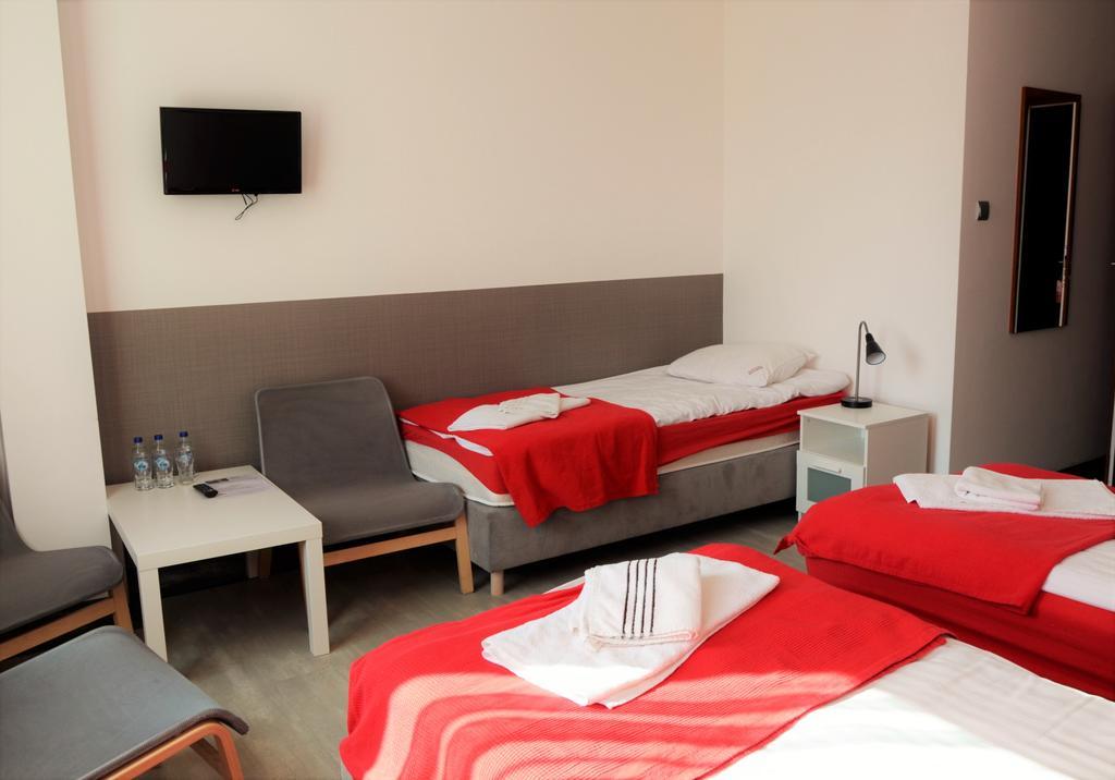 Hotel 凯尔采 外观 照片